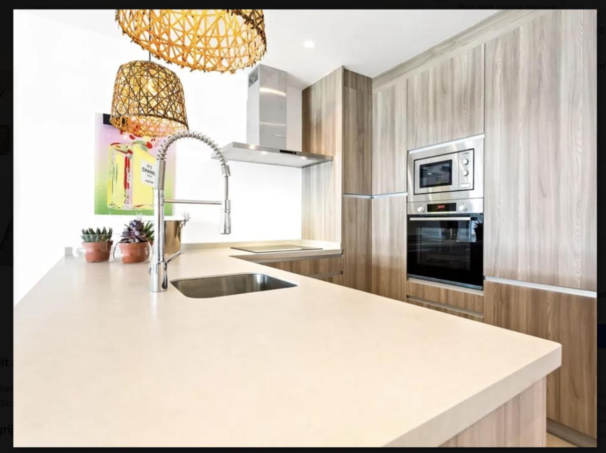 Puerto Banus Luxury Apartment Located In Harbor マルベーリャ エクステリア 写真