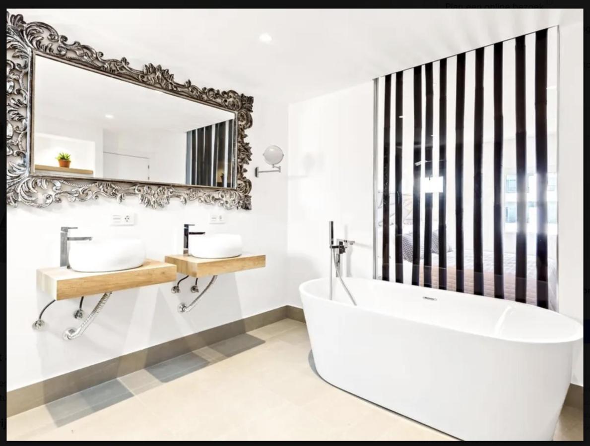 Puerto Banus Luxury Apartment Located In Harbor マルベーリャ エクステリア 写真