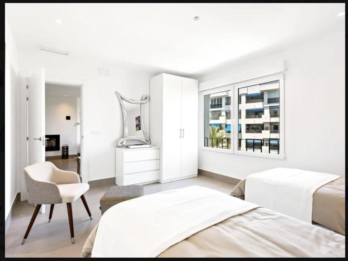 Puerto Banus Luxury Apartment Located In Harbor マルベーリャ エクステリア 写真